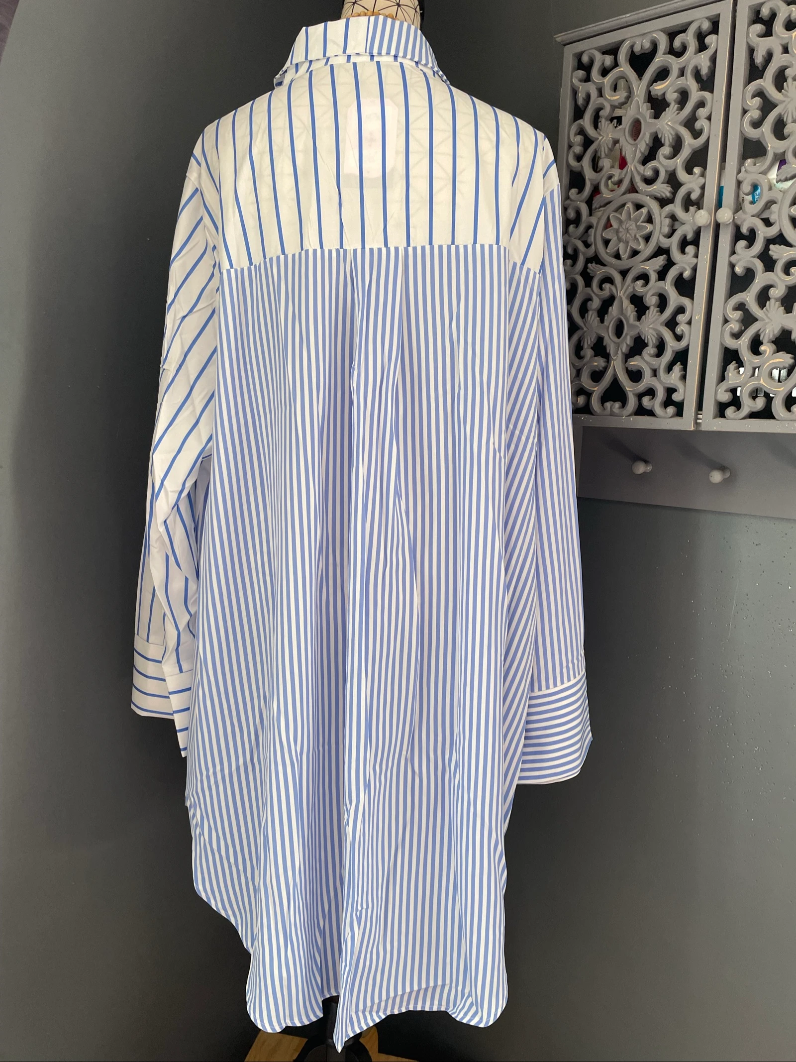 💖 chemise longa branca e azul céu listrada tamanho grande 56 oversize assimétrica 💖 – photo 7